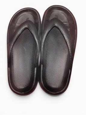 ☁️ 🖤 Black Cloud Flip Flops | Women’s Size 9 | Lightweight Comfort Sandals☁️🖤